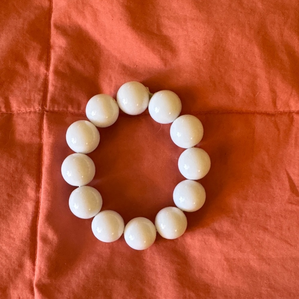 White Beaded Bracelet